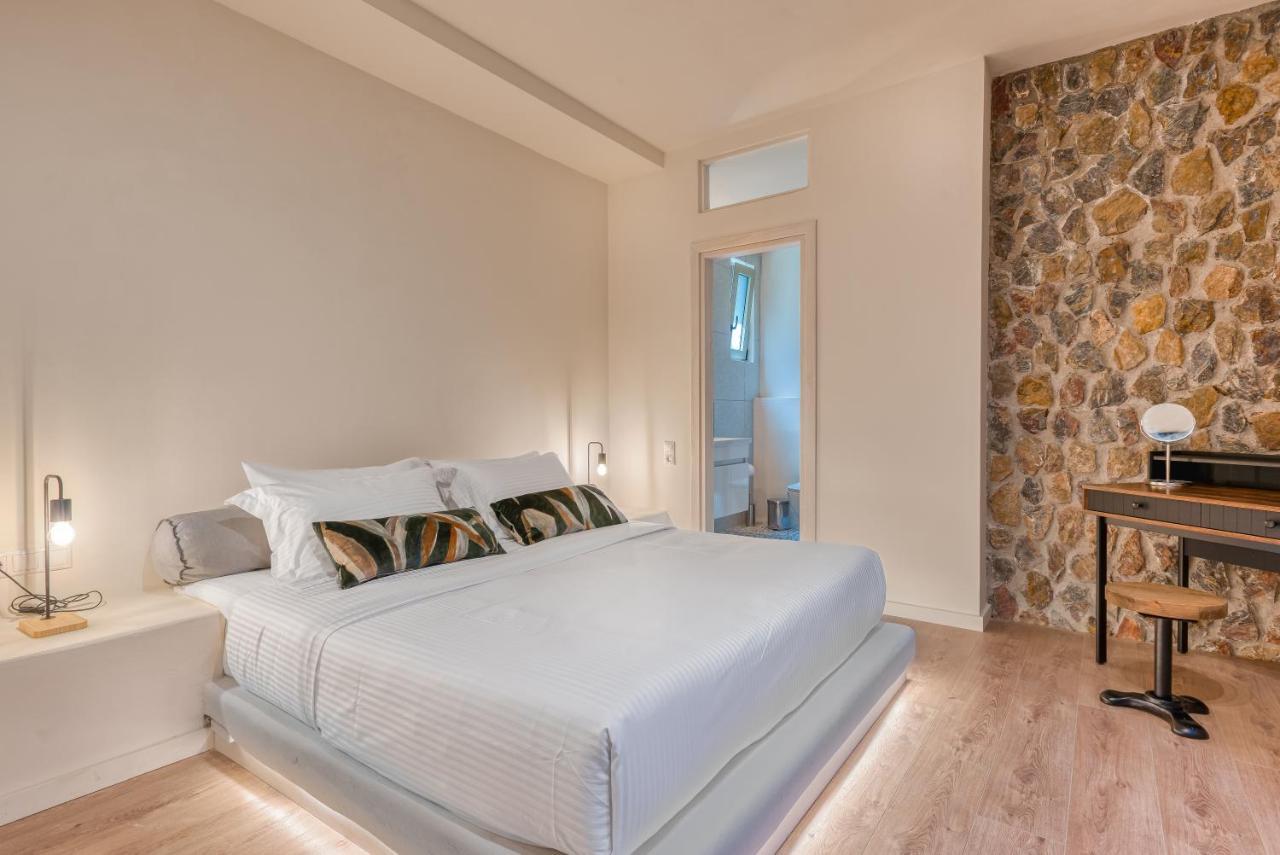Saronis Suites Saronida Zewnętrze zdjęcie