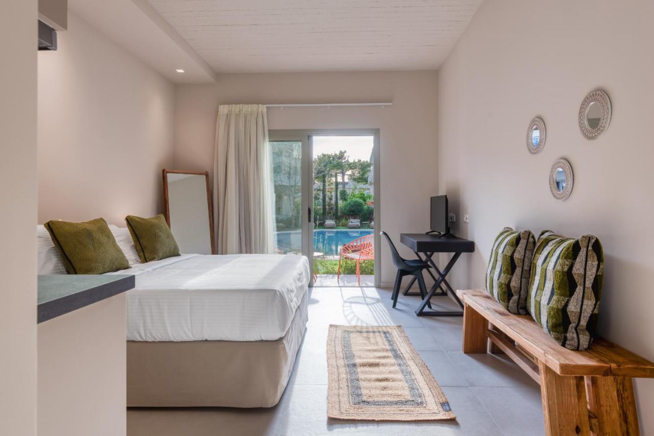 Saronis Suites Saronida Zewnętrze zdjęcie