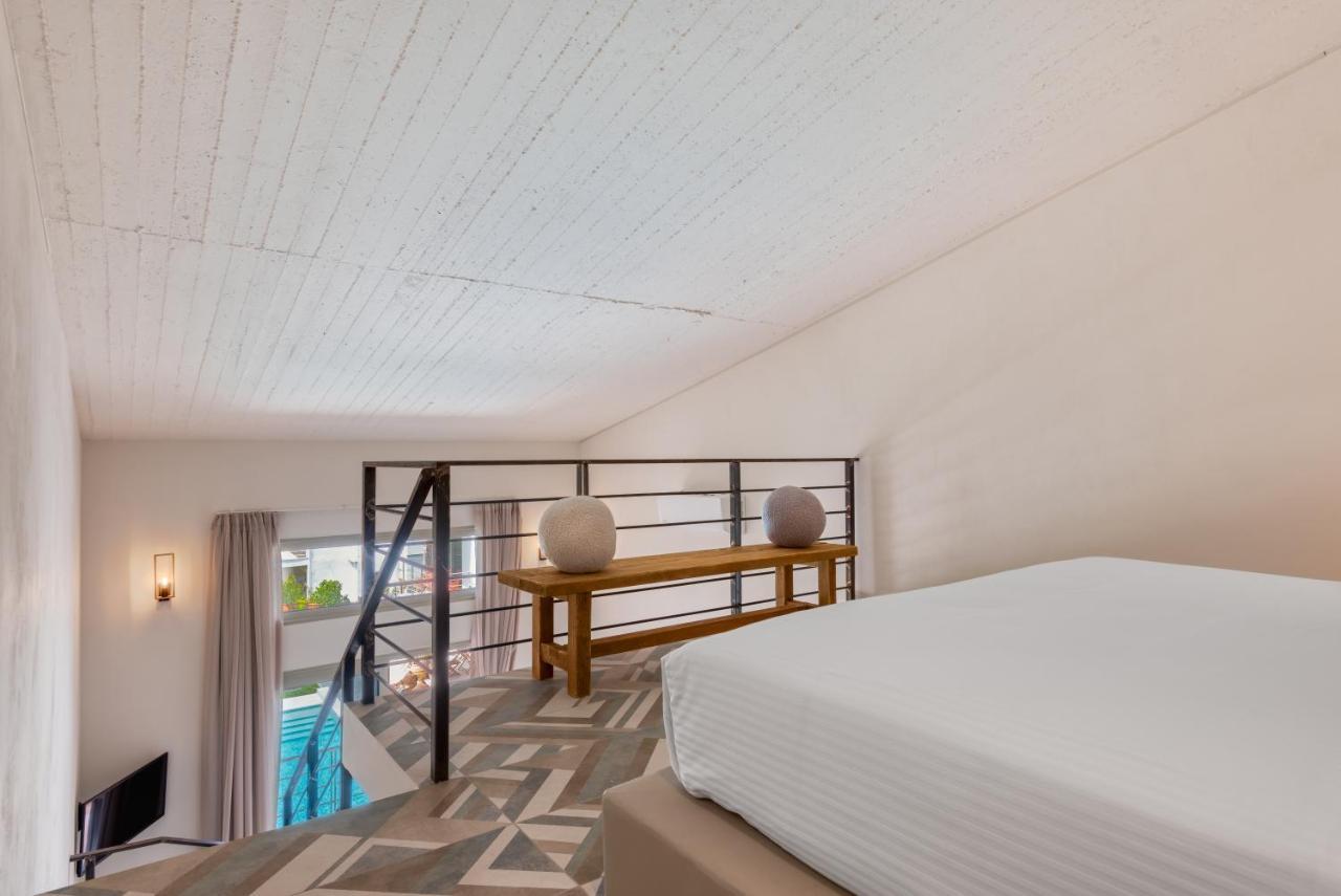 Saronis Suites Saronida Zewnętrze zdjęcie