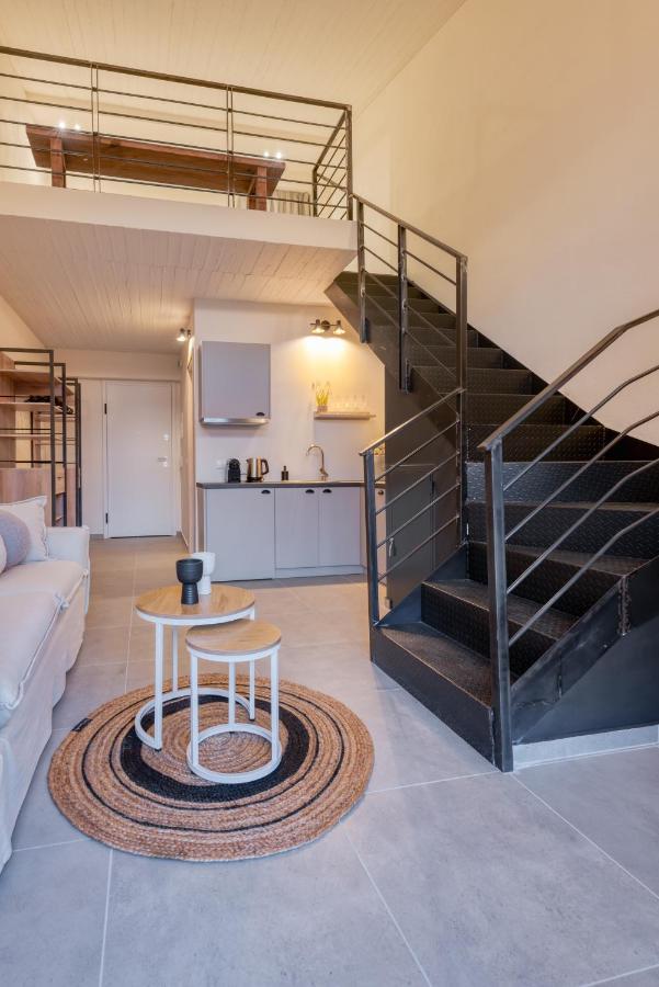 Saronis Suites Saronida Zewnętrze zdjęcie