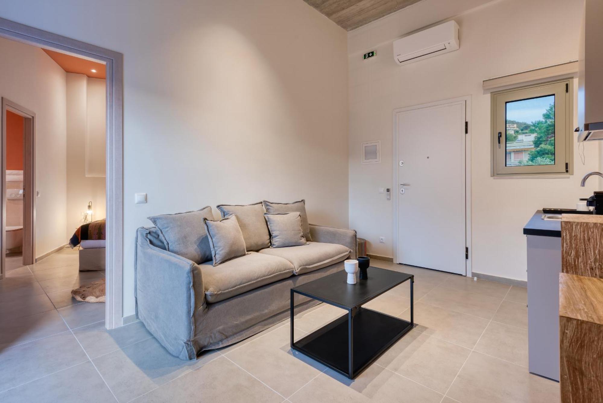 Saronis Suites Saronida Zewnętrze zdjęcie