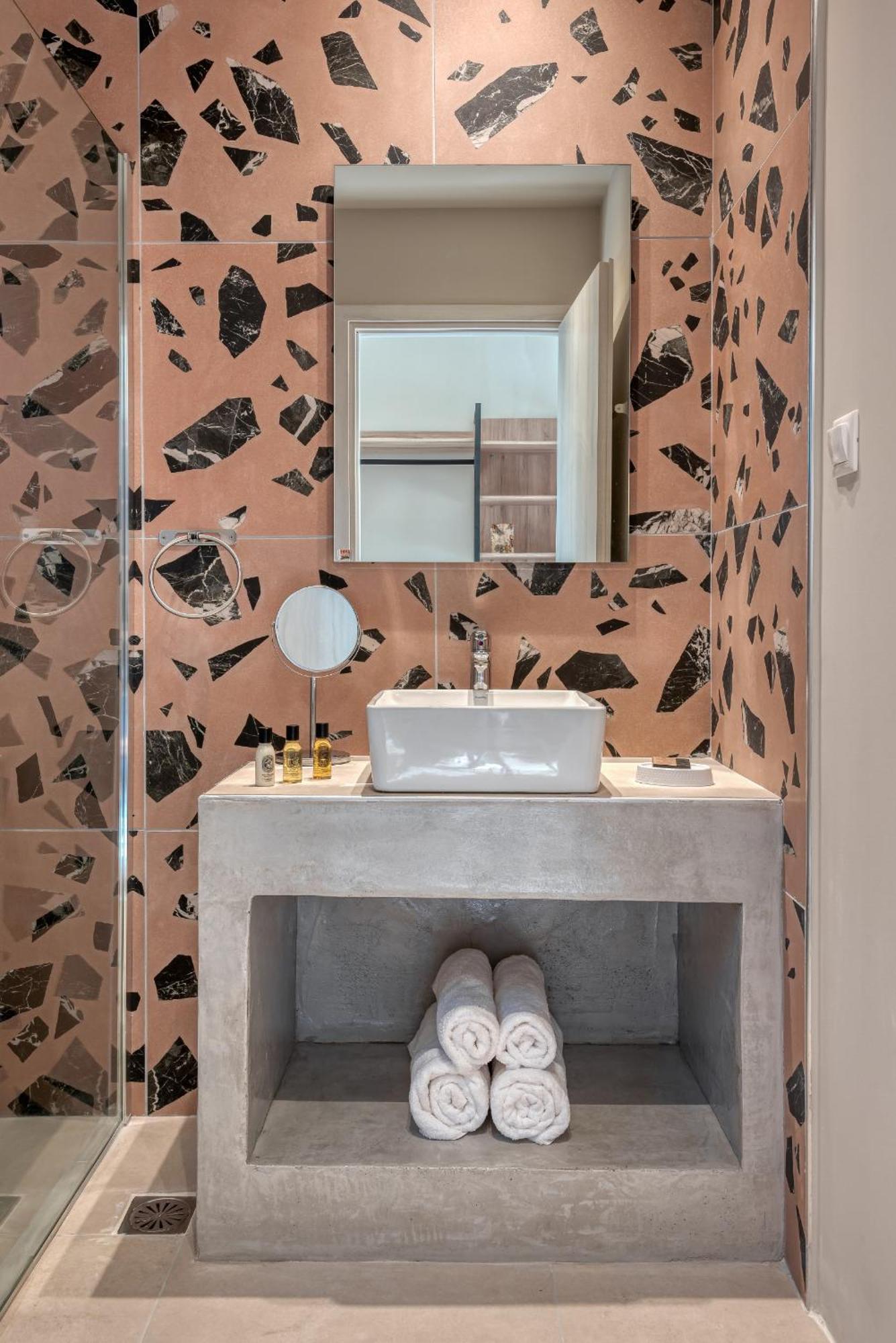 Saronis Suites Saronida Zewnętrze zdjęcie